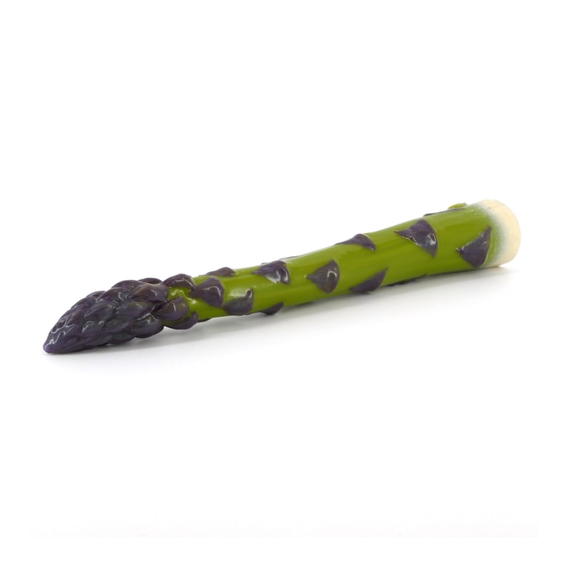 Asparagus: long, slender vegetable dildo image 1