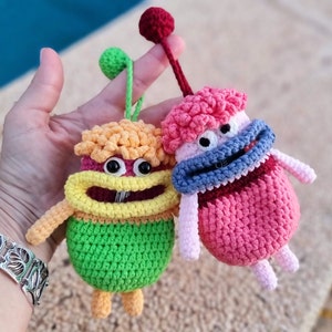 Crochet pattern, PDF, English and German, Crocheted Monster, Crocheted Key Case, Cozy Key Holder, Key Chain