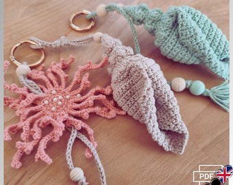 B2 Virkmönster PDF Eng/Deu, Väskberlock, Nyckelring, Snäckskal, Korall.