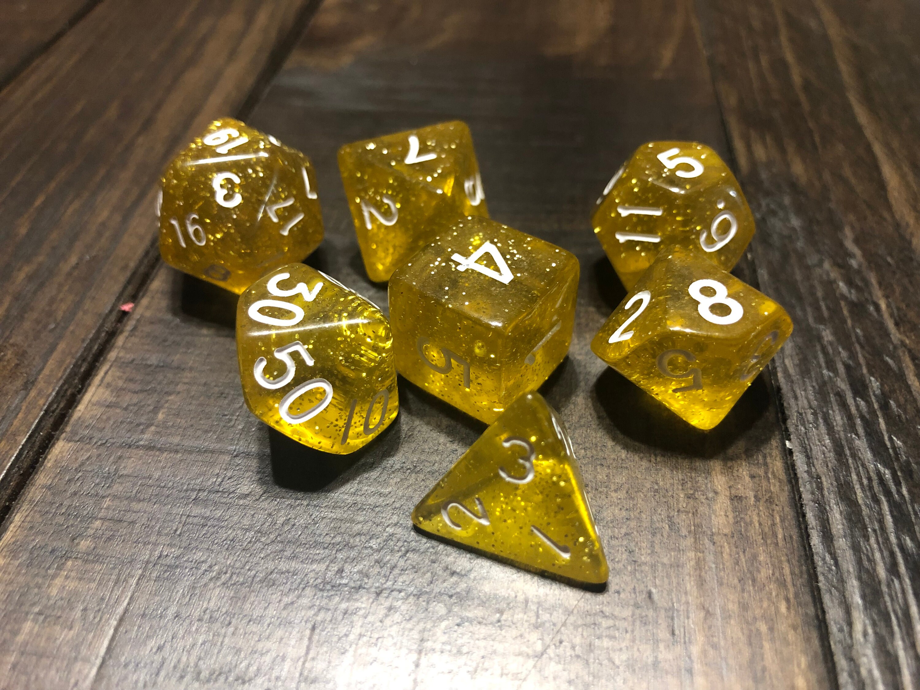 Yellow Glitter Dice / Yellow Dice / DND Dice Set / Dungeons Etsy UK