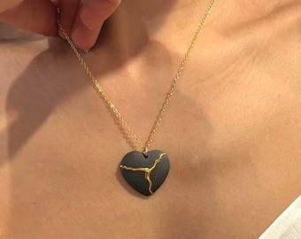 Collier Kintsugi, pendentif cœur en porcelaine, cadeau 18e anniversaire, cœur guéri, rétablissement psychologique, bijou symbolique