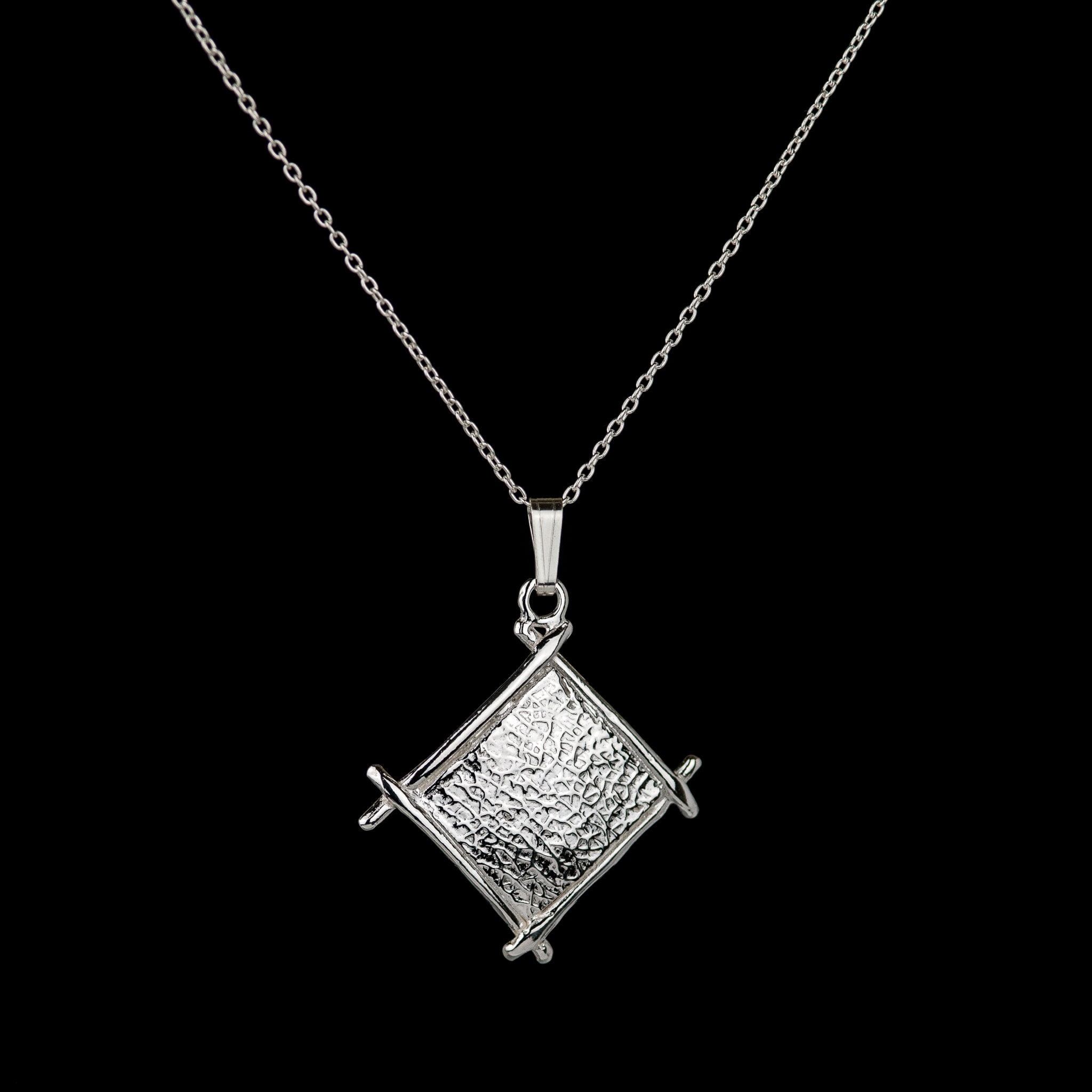 【セール】 Pendant Silver Sterling Hand-crafted Made Spain Seville in シルバー