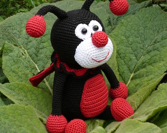 PATTERN: Amigurumi crochet pattern Ladybug in English-  crochet toy pattern - PDF amigurumi tutorial