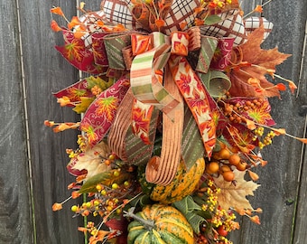 Fall Pumpkin Swag: Autumn Door Decor with Oak Leaves & Berries