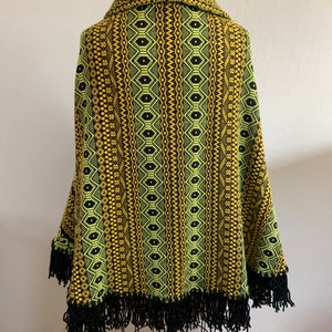 Poncho guatemalteco vintage intrecciato a mano degli anni '70 immagine 3