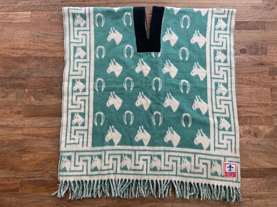 Vintage Reversible Mexican Blanket Poncho - image 9