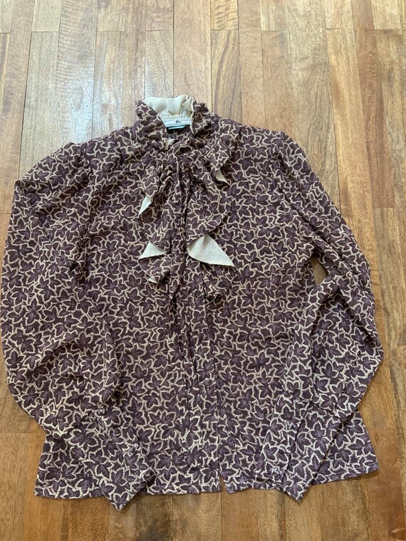 Vintage 1980’s Pussy Bow Ruffled Blouse Small - image 6
