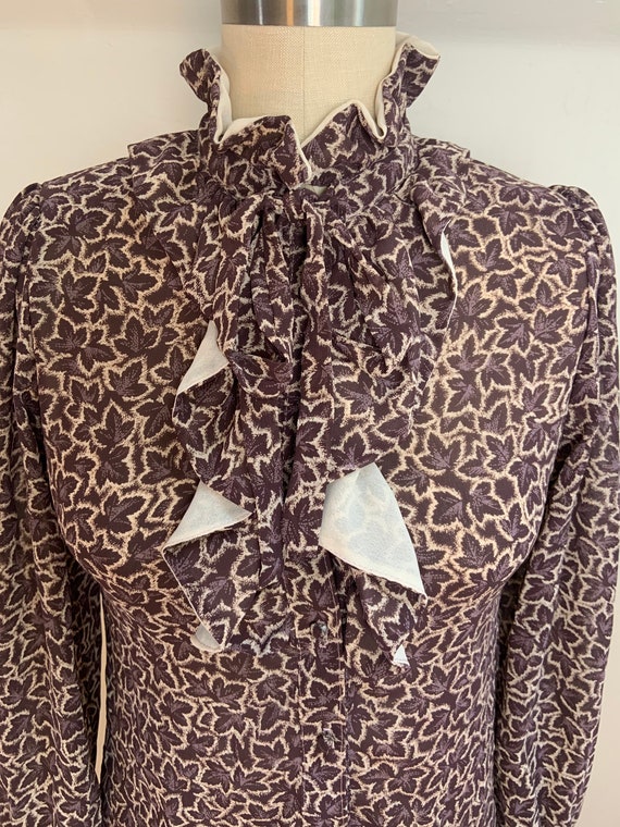 Vintage 1980’s Pussy Bow Ruffled Blouse Small - image 3