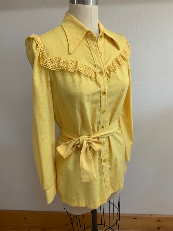 Vintage Yellow Western Lace Trim Yoke Tunic with T
