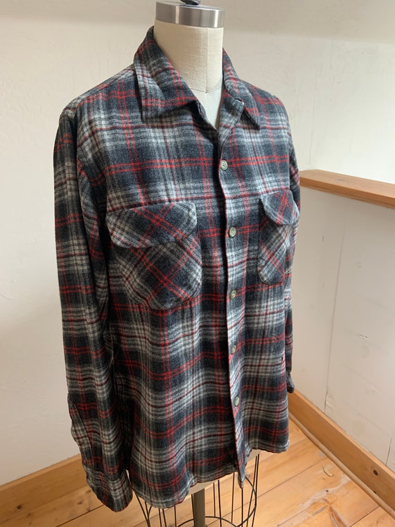 Vintage 1960’s Plaid Pendleton Shirt Medium