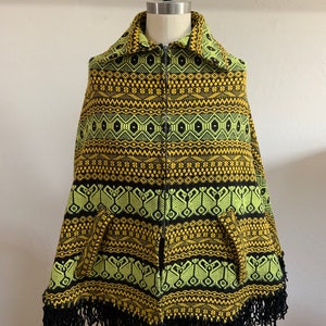 Poncho guatemalteco vintage intrecciato a mano degli anni '70 immagine 1