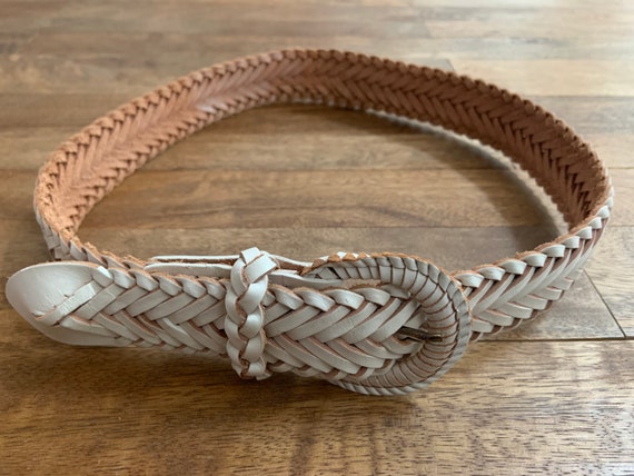 ホワイト編み込みレザーベルト Amazon.co.jp: WHITE FANG(ホワイトファング) レザー ベルト 細