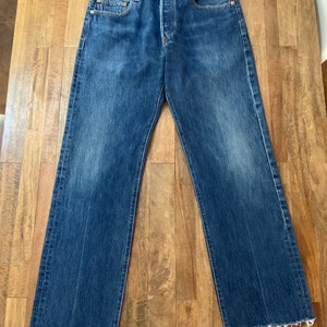 Vintage Levis 501 Medium Wash Jeans 34/31