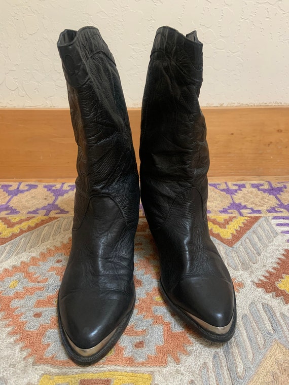 Vintage 1980’s Black Boots Size 5