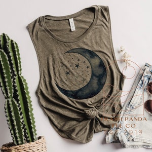 Women’s moon and stars watercolor dark aesthetic muscle tank - witch core tank top - boho summer tops for women - spring break celestial 70s