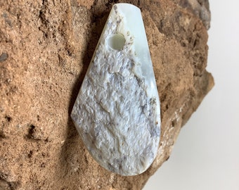 PERFEZIONE /// Ciondolo in nefrite siberiana - Ciondolo in giada - Intaglio di pietra di giada - Collane di giada - Gioielli di giada - Arte in pietra - Pietra naturale