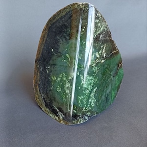 Nephrite slab -Jade/ Nephrite - Raw jade - jade rough