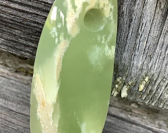 AMAZING /// Siberian nephrite pendant - Jade pendant - jade stone carving - jade necklaces - jade jewelry - stone art - natural stone
