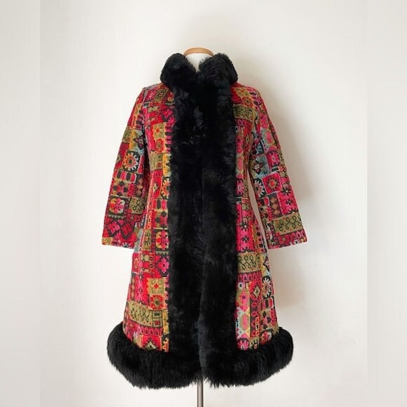 Vintage 1960s/70s Tapestry Carpet Princess Coat