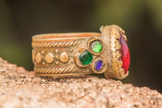 Small 2024 vintage rings