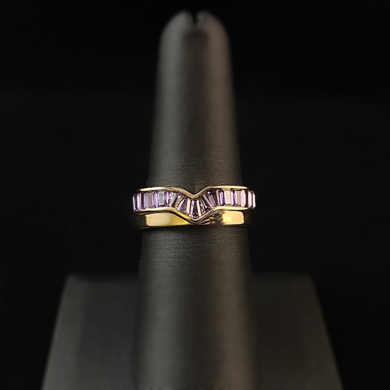 1920s Art Deco Style Gold Ring with Chevron Peak Amethyst Purple Stones - Size 7