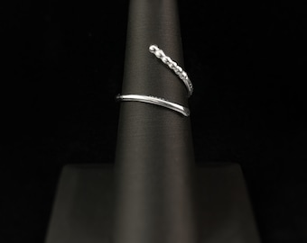 Dainty Silver Twist Ring with Silver Bead Accents - Rattlesnake