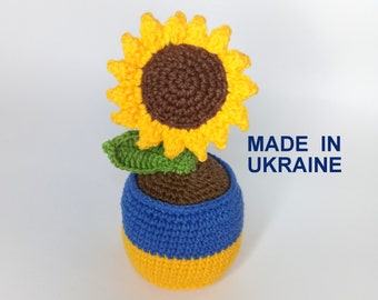 Ukraine sunflowers in a pot, Handmade plush stuffed flowers, Flag Blue and Yellow flower doll, Patriot gift for nature lovers, Peace spring