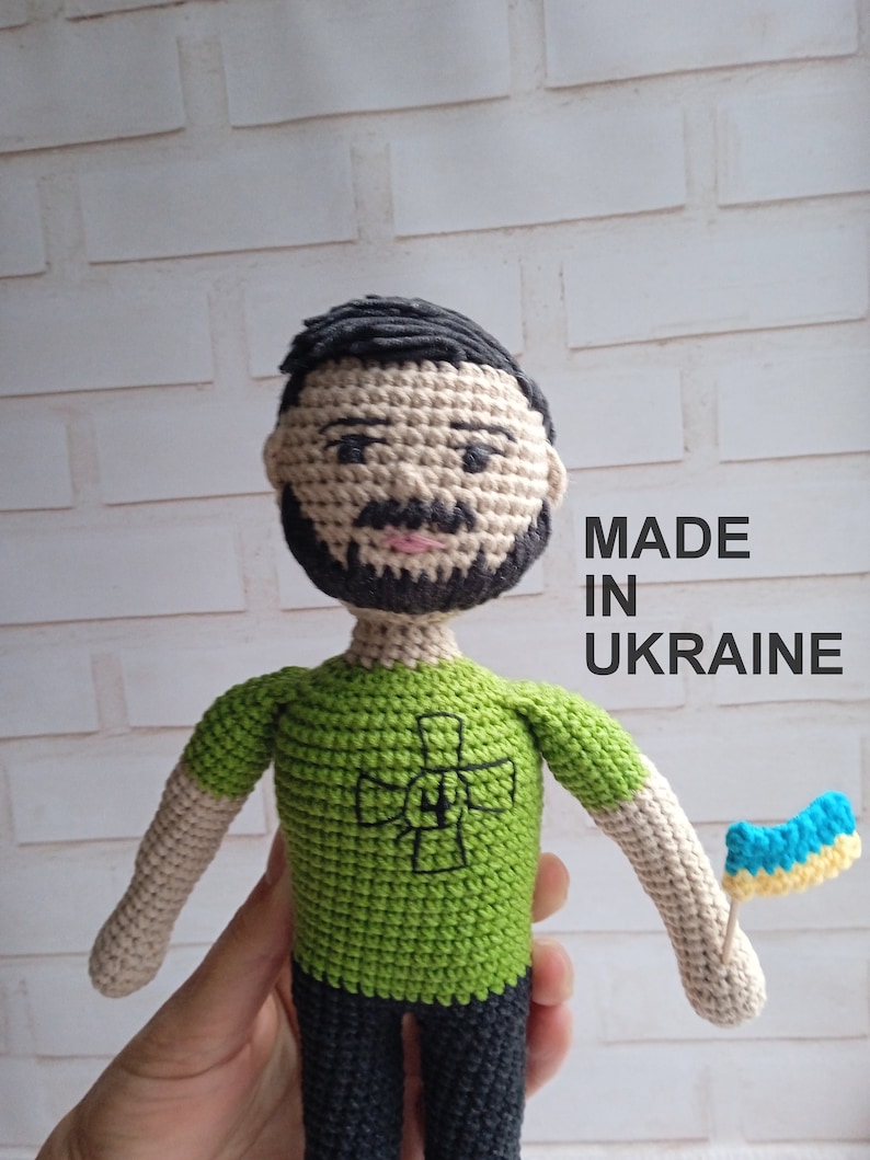 Volodymyr Zelenskyy doll, Crochet hero, Custom plush gift, Solidarity with Ukrainian people, Praying for the families of Ukrainian seller image 1