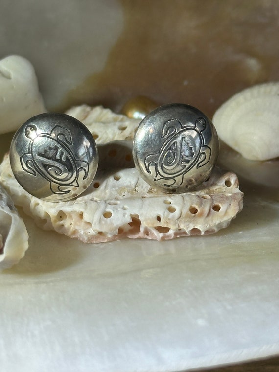 Vintage Native American Sterling Silver Button Ear