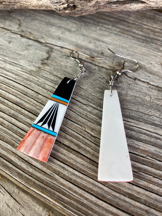 Dangle Inlay and Shell Earrings - image 7