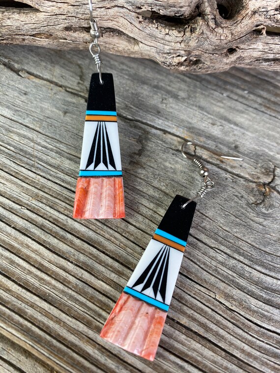 Dangle Inlay and Shell Earrings - image 6