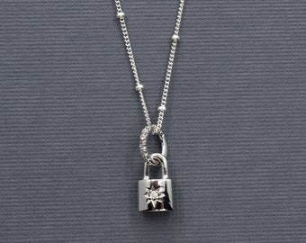 925 Sterling Silver Starburst Padlock Necklace