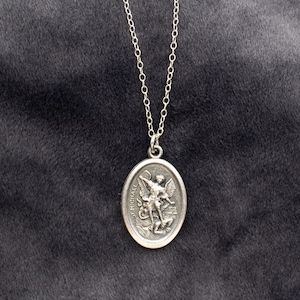St. Michael der Erzengel Silber Medaillon Halskette