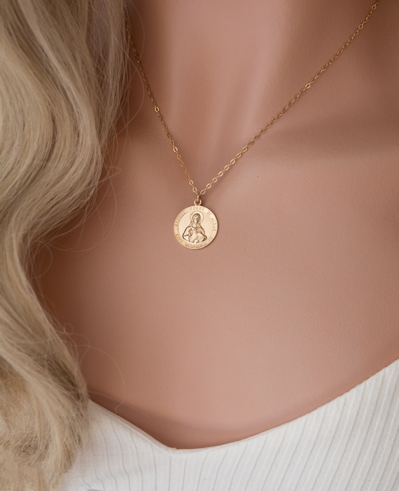 Necklace with deals jesus