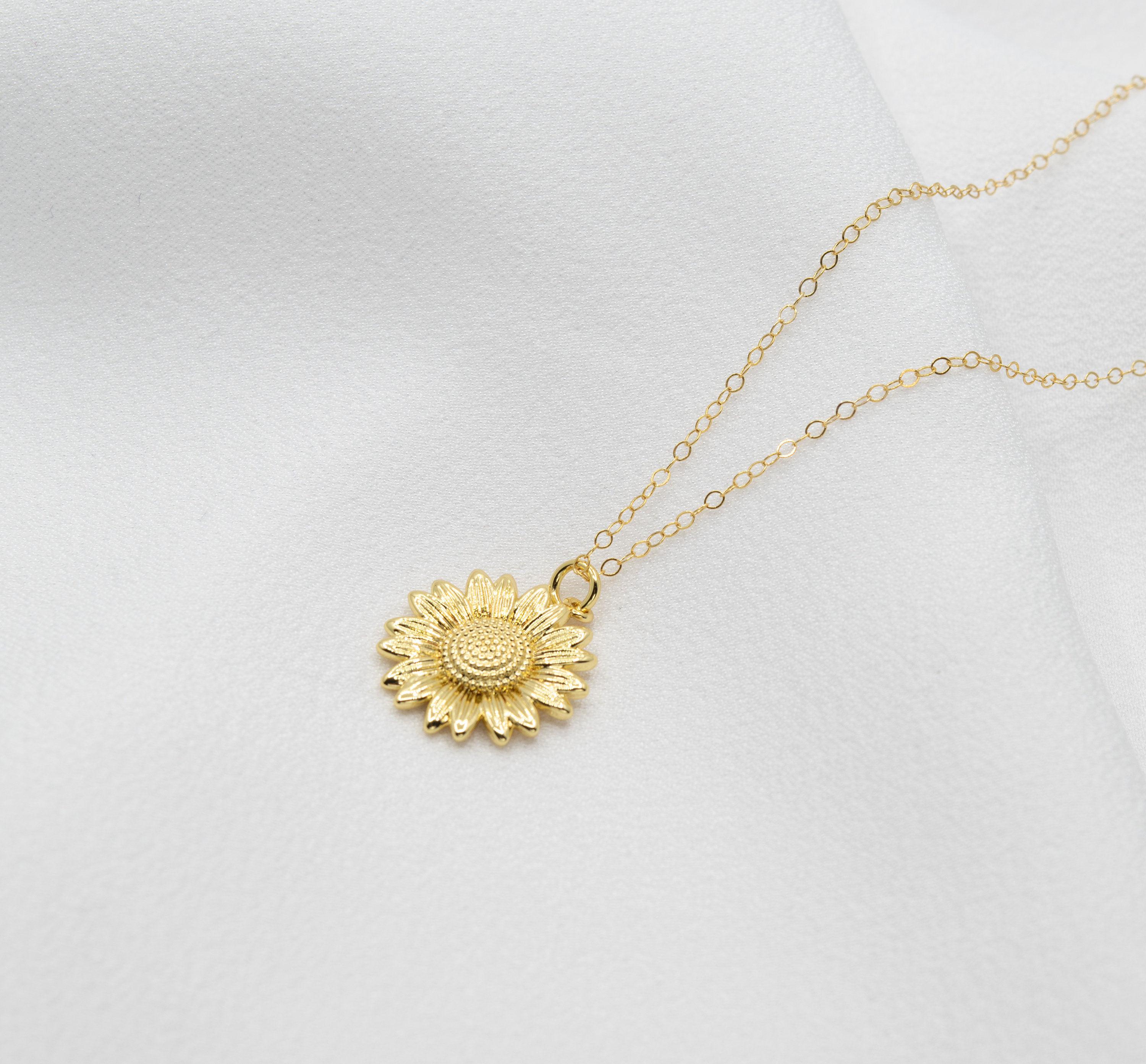 Dainty Sunflower 14k Gold Filled Necklace Flower Necklace Etsy