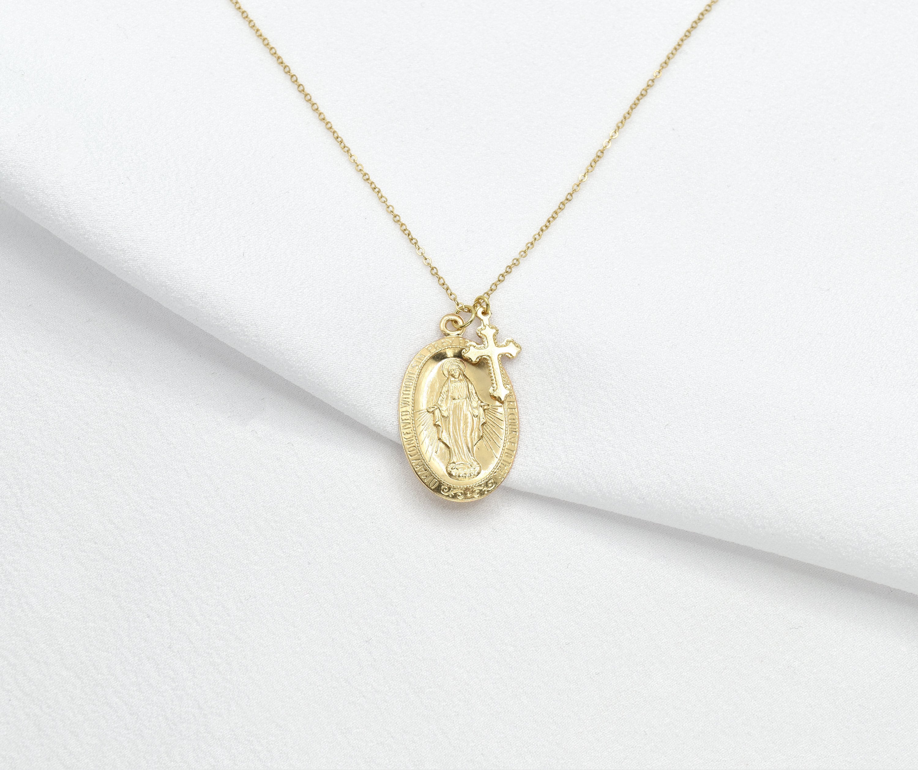 14K Gold Yellow Oval Blessed Mother Virgin Mary, Our Lady of Guadalupe ...