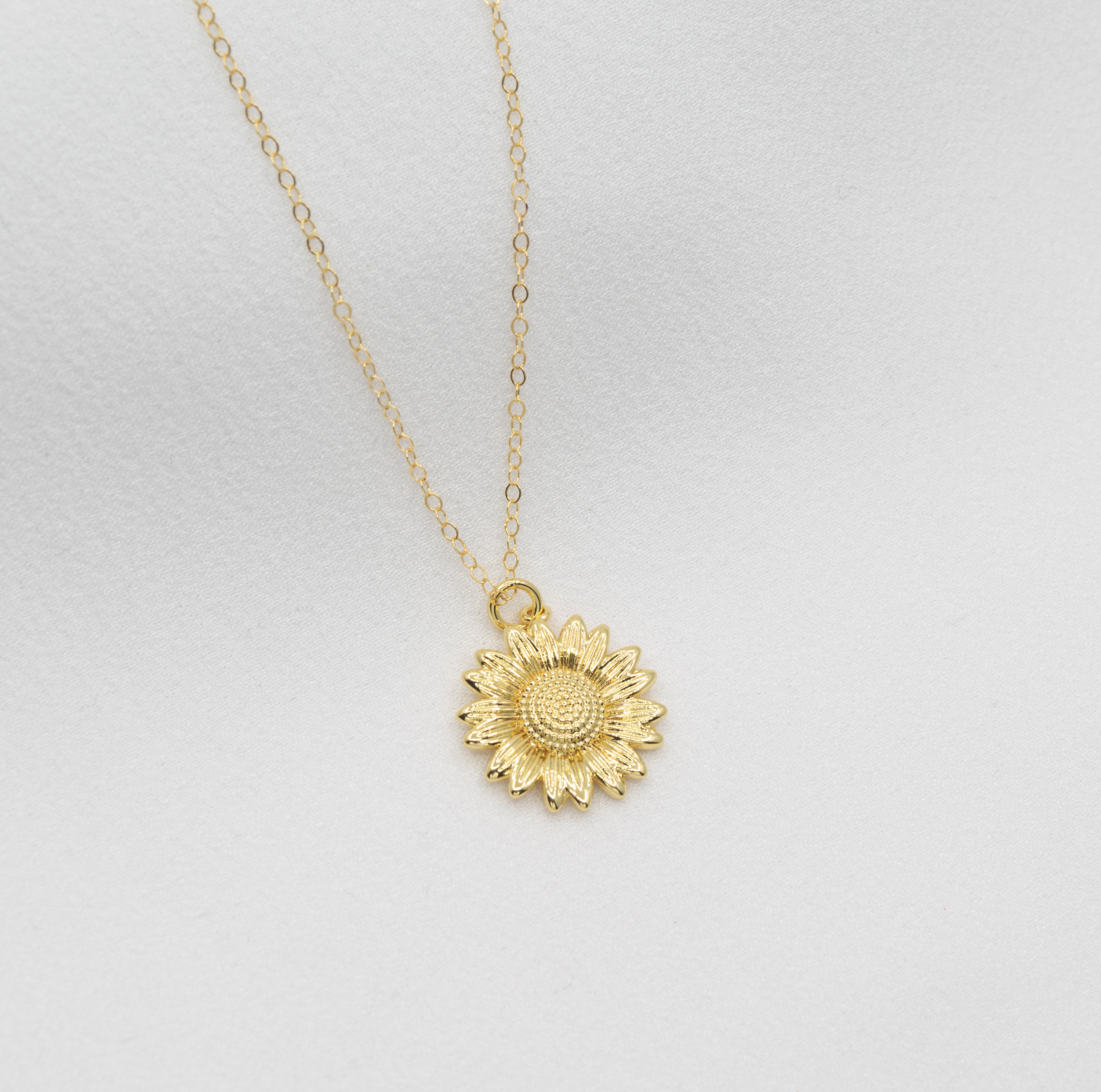 Dainty Sunflower 14k Gold Filled Necklace Flower Necklace Etsy