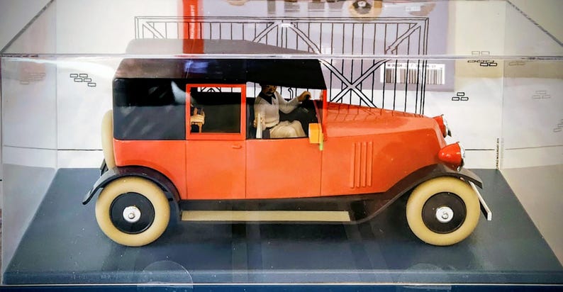 No25-Tintin collectibles Diecast car's with fascicule and caractères. Le Taxi Rouge image 3