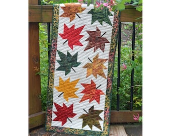 Maple Leaf Runner Pattern