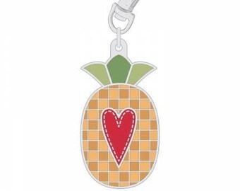 Lori Holt Home Town Enamel Charm Happy Pineapple (ST-31083)