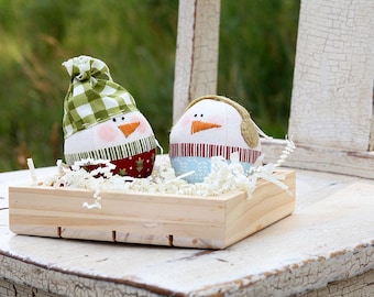 Emmitt and Ivy Ornaments Pattern by Sweetwater
