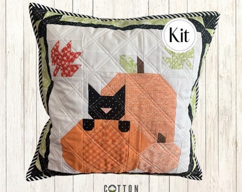 Sweet Kitty of Autumn Mini Quilt/Pillow Kit