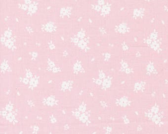 Moda Pastel Prairie Bloomers Demure (31781 16) 1/2-YD Increments
