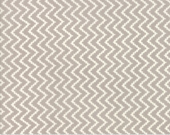 Moda All Hallows Eve Fog Halloween Zigzag Gray (20353 15)