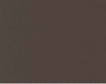Moda Bella Solids Coffee (9900 407) 1/2 Yard Increments