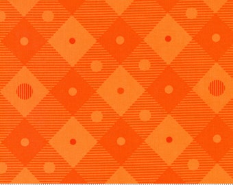 Moda Too Cute to Spook Orange Lift Your Spirits (22425 13) 1/2-Yard Increments