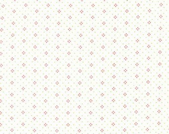 Moda Fig Tree Eyelet Ivory Holly (20488 86) 1/2-YD Increments