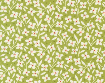 Moda Summer's End Forget Me Not Clover by Fig Tree & Co. (35435 19) 1/2-YD Increments