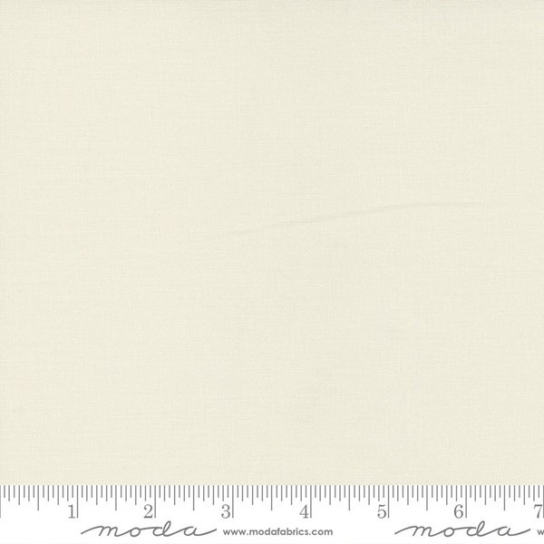 Moda Bella Solids Porcelain*9900 182*1/2 Yard Increments* Bella Solid Porcelain*Off White Solid*Porcelain Solid*Off White Bella Solid*Cream