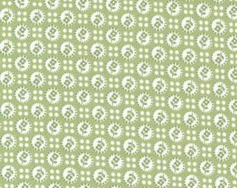 Moda Lighthearted Sweet Green (55292 19) 1/2 Yard Increments